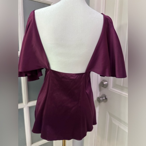 Ingwa Melero Bordeaux Wine Butterfly Sleeve Low-Cut Beaded Detail Silk Top Large - Picture 2 of 8